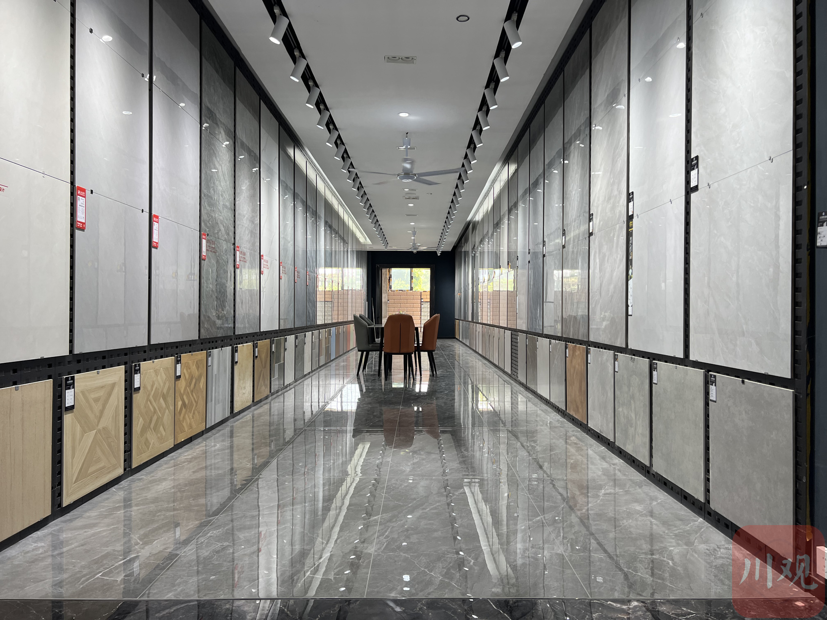 年产值达3亿元！这个宜泸边界小镇建材产业非比寻常